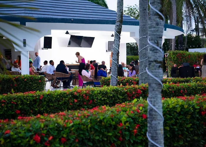 El Colibri Hotel